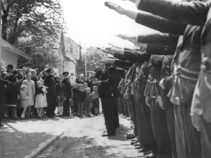 Umzug anlässlich der Kreisbrandinspektion im Markt Oberdorf, 1937. | © Stadtarchiv Marktoberdorf.